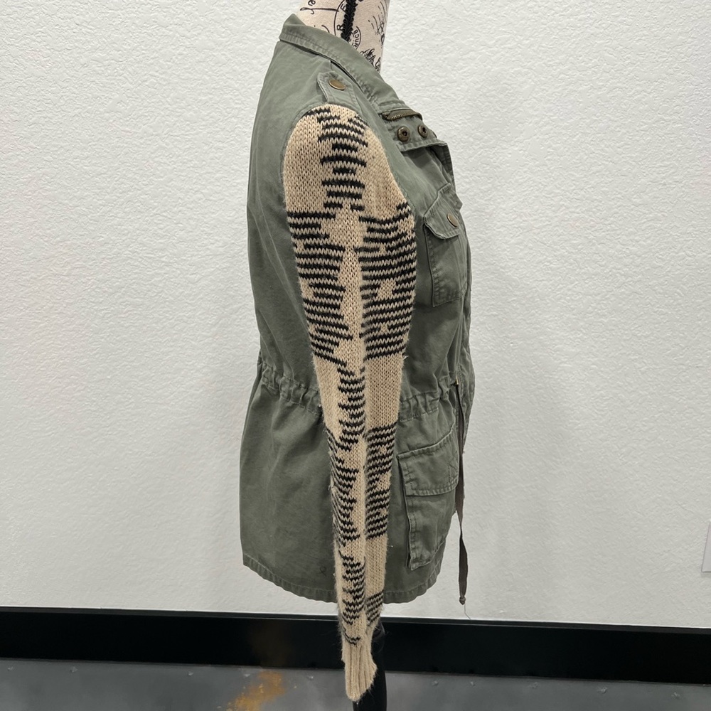 Blu Pepper Utility Jacket With Knit Pattern Sleev… - image 4